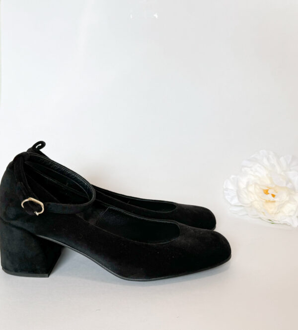 Alohas Antoine Velvet Pumps - Image 2